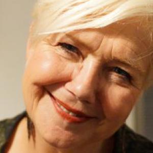 Mathilde Santing
